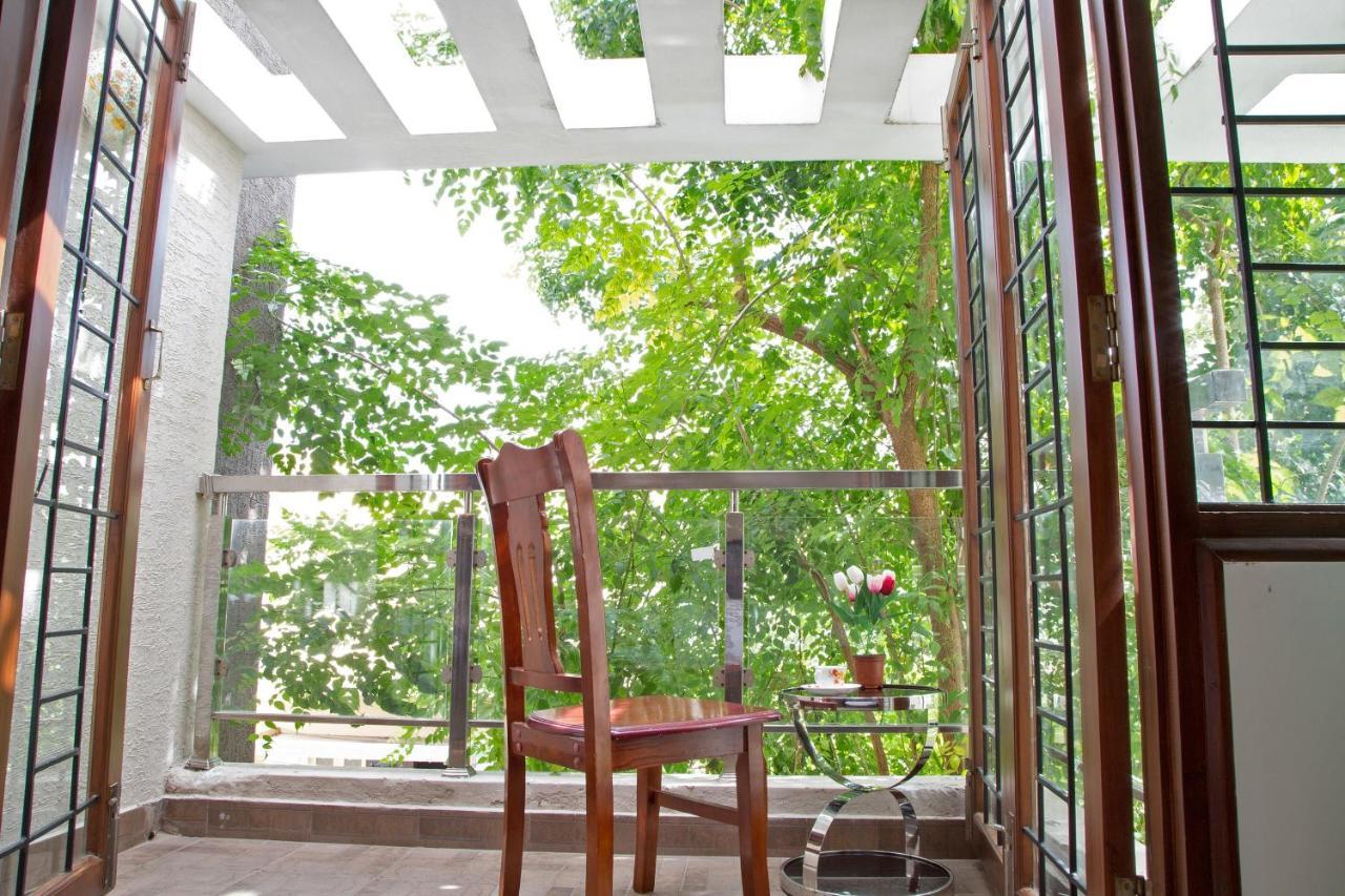 Oyo 8737 King Suites Bangalore Extérieur photo